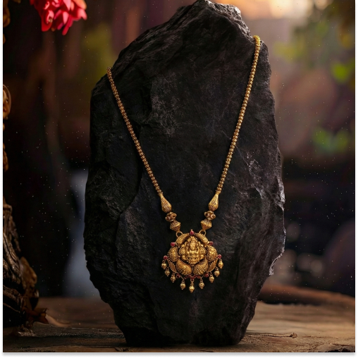 Glamorous Lakshmi Mini Malai