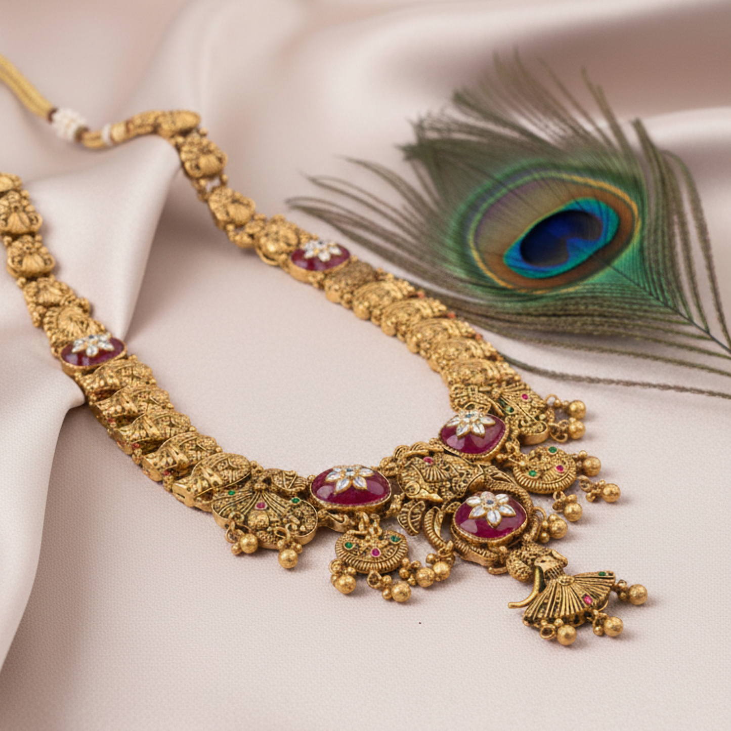 Kundan Ratha Krishna Malai