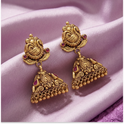 Triangle Peacock Jimmiki