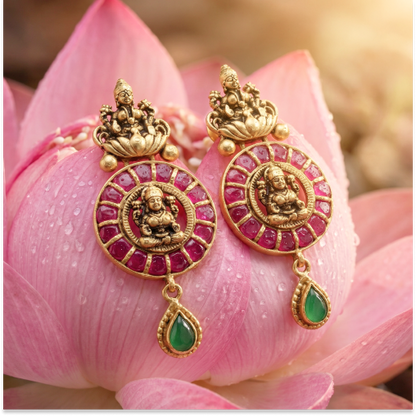 Chakra with Lakshmi Drops