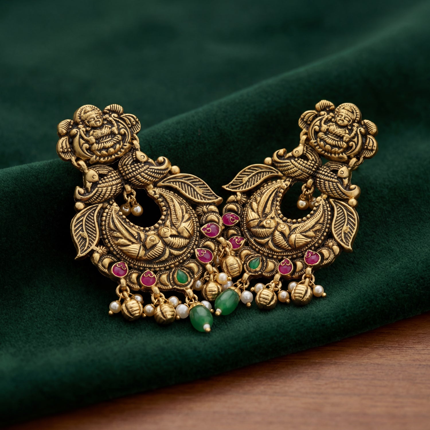 Emerald Small Chand Drops
