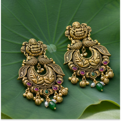 Emerald Small Chand Drops