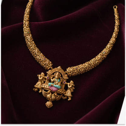 22 KT GOLD RED ANTIQUE NECKLACE