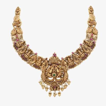 Regal Stone With Beats Necklace