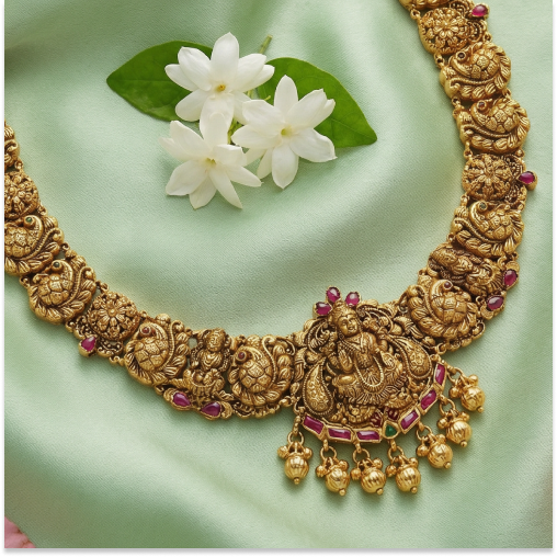 Gorgeous Lakshmi & Beats Malai