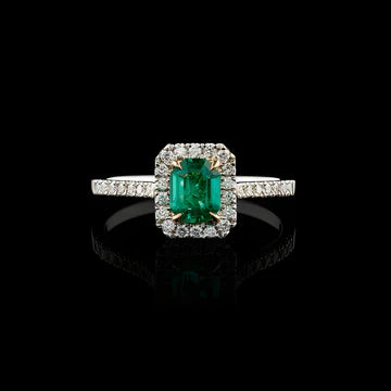 18k GOLD DIAMOND RING